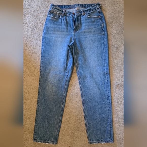 American Eagle Mom Jeans - Picture 1 of 4